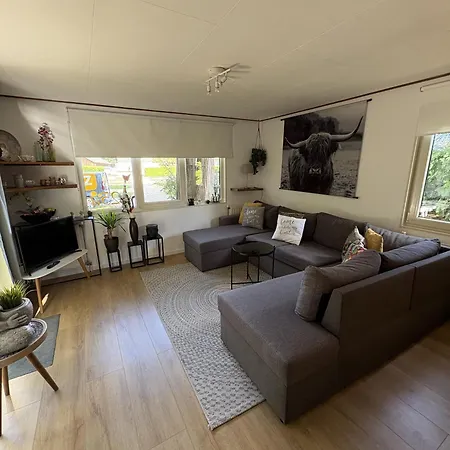 Chalet Klein Vink - 25 A Broekhuizen (Limburg)